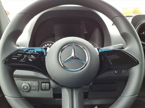 New 2025 Mercedes-Benz Sprinter 2500 image 19