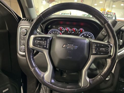 Used 2021 Chevrolet Silverado 1500 LT Trail Boss w/ Convenience Package II image 21