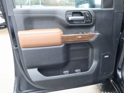 Used 2021 Chevrolet Silverado 3500 High Country w/ Safety Package II image 12