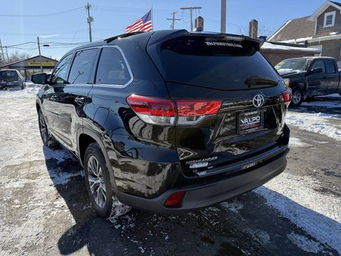 Used 2018 Toyota Highlander Plus image 4