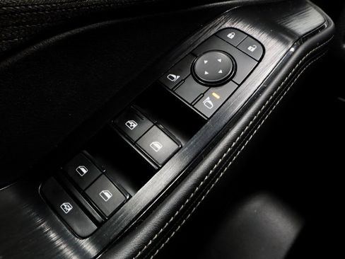 Certified 2022 Nissan Rogue SV image 27