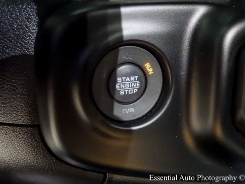 Used 2023 Jeep Wrangler Unlimited w/ Convenience Group AWD/4WD image 20
