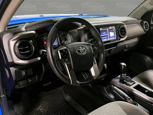 Used 2020 Toyota Tacoma SR5 image 18