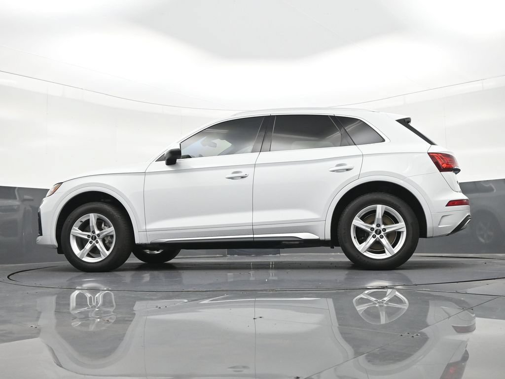 Used 2022 Audi Q5 2.0T Premium AWD/4WD image 23
