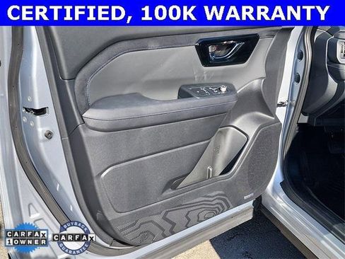 Certified 2025 Subaru Forester Limited image 11