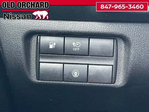 Used 2024 Nissan Leaf S FWD image 14