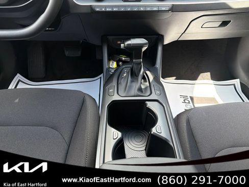 New 2026 Kia K4 FWD image 25