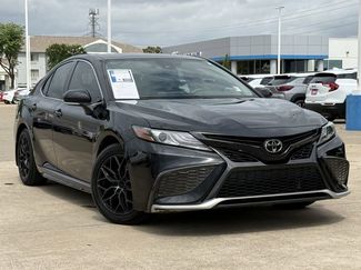 Used 2022 Toyota Camry XSE video 2