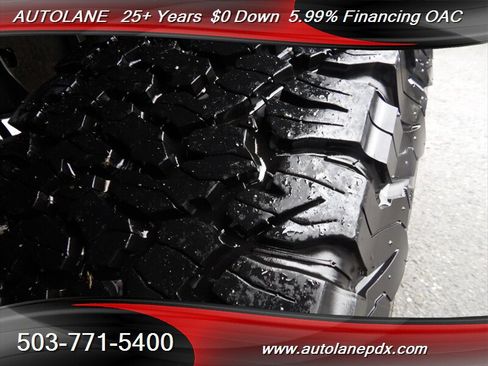 Used 2012 Toyota Tundra 4x4 CrewMax image 11