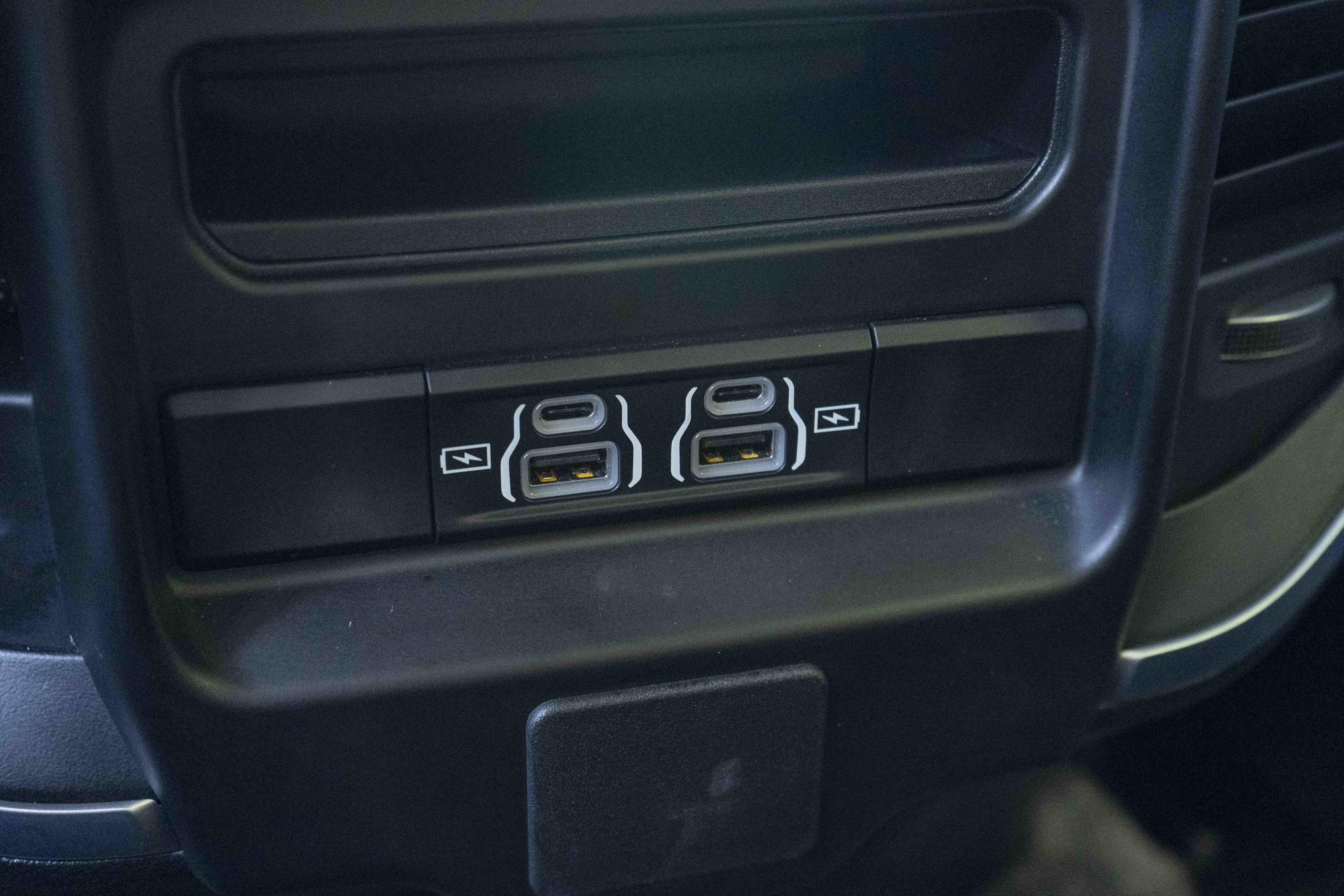 Used 2024 RAM 1500 Lone Star RWD image 39
