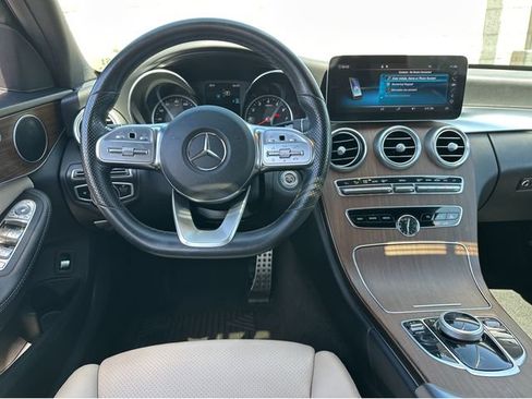 Used 2019 Mercedes-Benz C 300 Sedan image 8