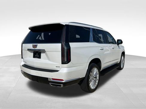 Certified 2025 Cadillac Escalade Premium Luxury AWD/4WD image 6