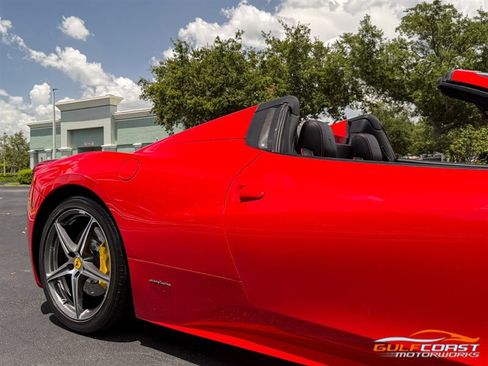 Used 2013 Ferrari 458 Spider RWD image 60