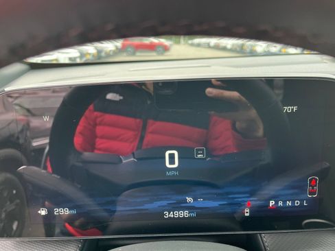 Used 2025 Chevrolet Equinox LT FWD image 40