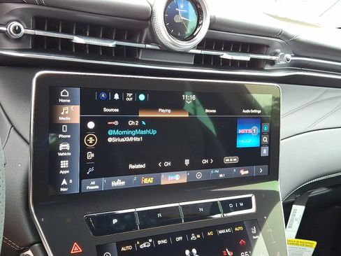 New 2025 Maserati Grecale GT image 15