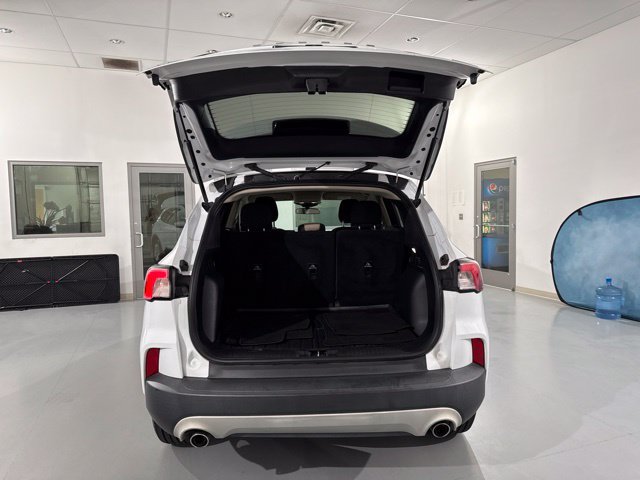Used 2020 Ford Escape SE FWD image 11