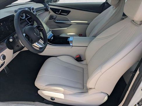 Certified 2026 Mercedes-Benz CLE 300 4MATIC Coupe image 17