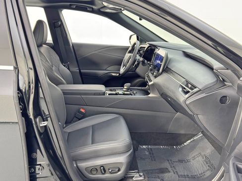 Used 2025 Lexus RX 350 Premium image 16