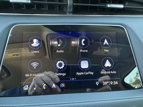 Used 2019 Cadillac XT4 Premium Luxury w/ Technology Package image 23