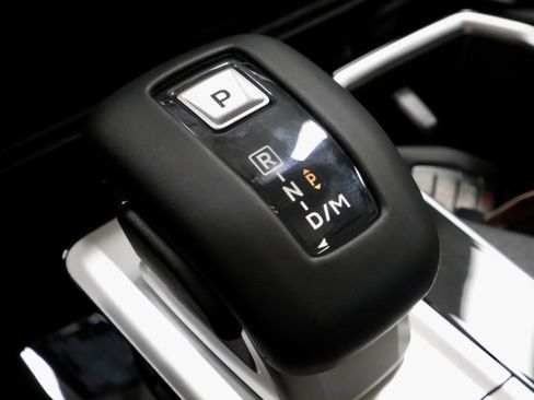 New 2026 Mitsubishi Outlander SE image 29