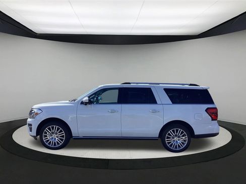 Used 2023 Ford Expedition Max Limited AWD/4WD image 5