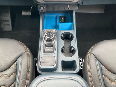 New 2025 Ford Maverick XLT w/ XLT Luxury Package image 41