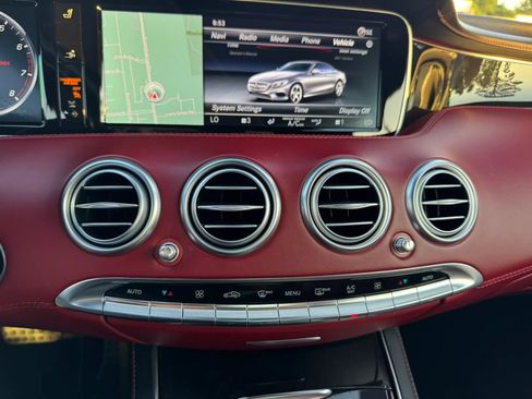 Used 2017 Mercedes-Benz S 550 Cabriolet image 41