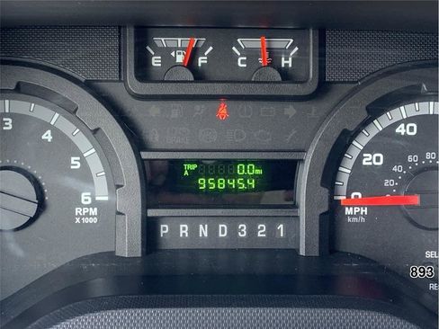 Used 2011 Ford E-350 and Econoline 350 Super Duty w/ PWR Locks & Windows Group image 28