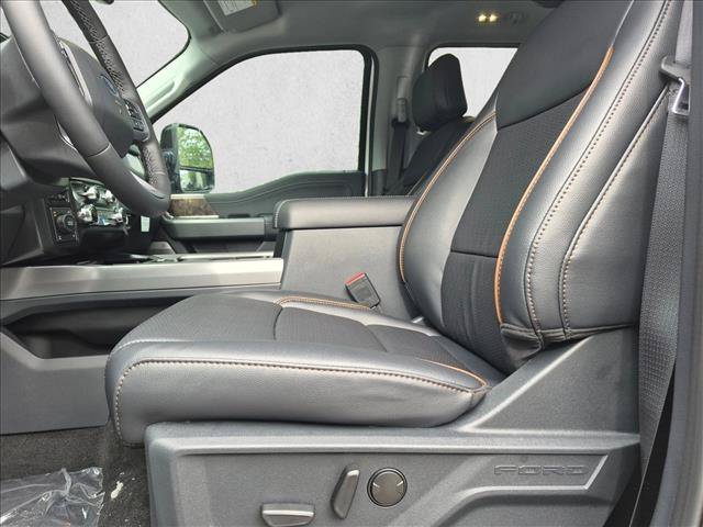 New 2026 Ford F250 Lariat w/ FX4 Off-Road Package AWD/4WD image 15