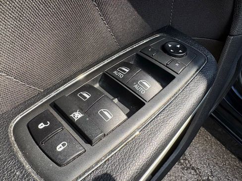 Used 2020 Dodge Charger Scat Pack image 25