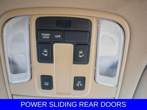 Used 2019 Kia Sedona LX image 6