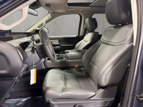 New 2027 Ford Expedition Max Active AWD/4WD image 9