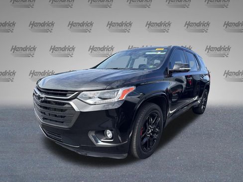 Used 2020 Chevrolet Traverse Premier w/ Redline Edition FWD image 4