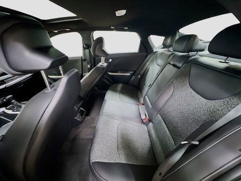 New 2025 Kia K4 GT-Line image 25