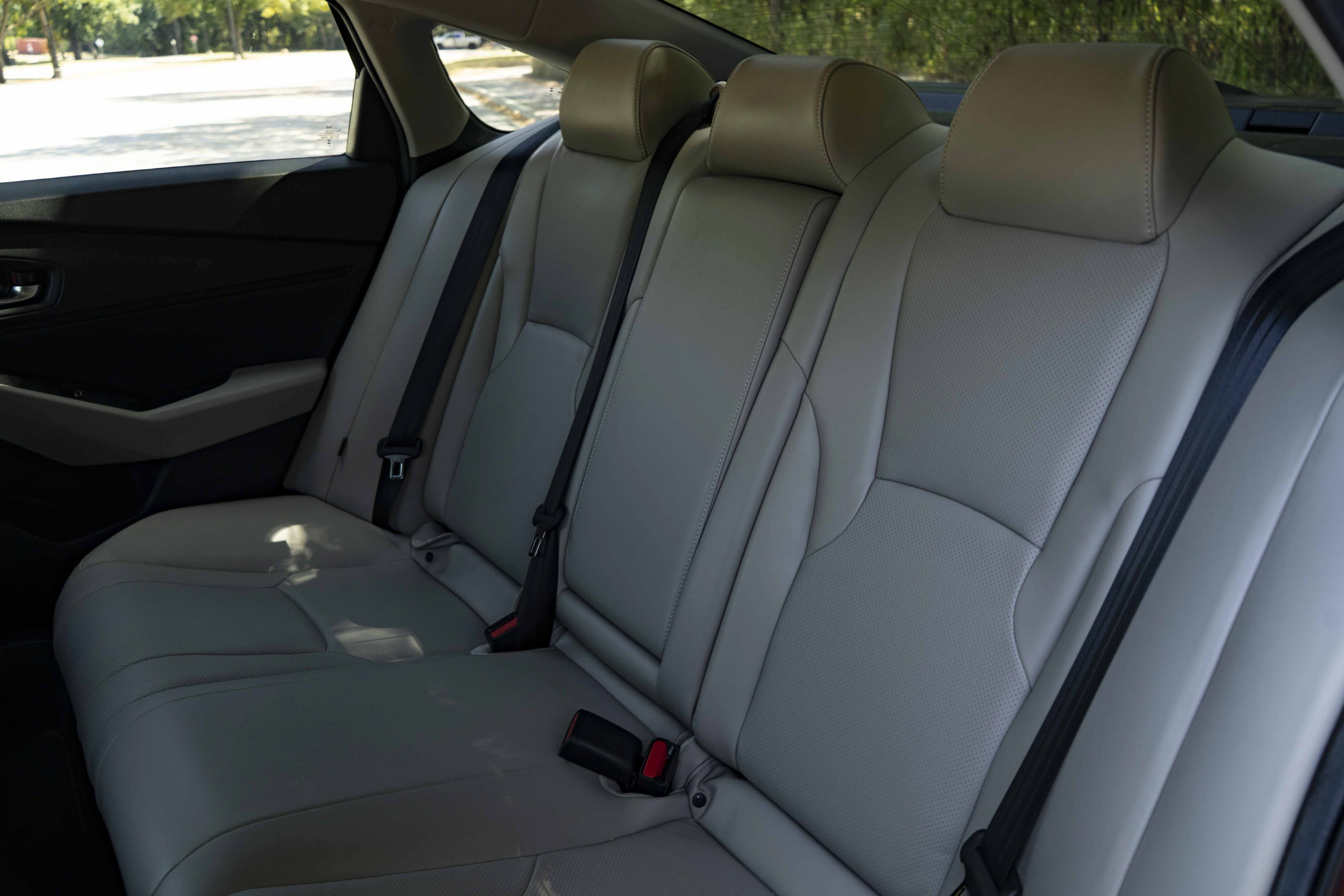 Used 2024 Honda Accord EX-L image 19