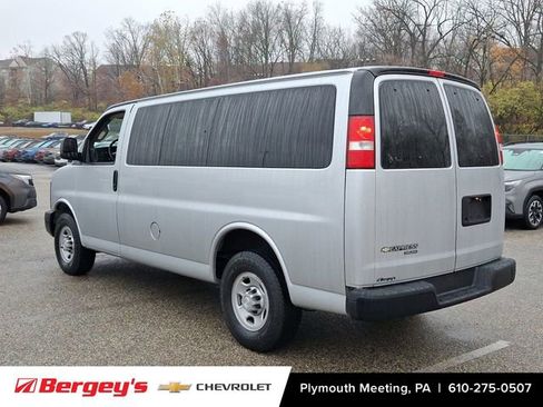 Certified 2016 Chevrolet Express 2500 LS image 4