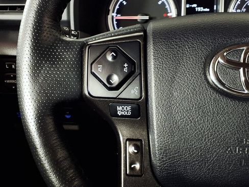 Used 2023 Toyota 4Runner TRD Pro AWD/4WD image 21