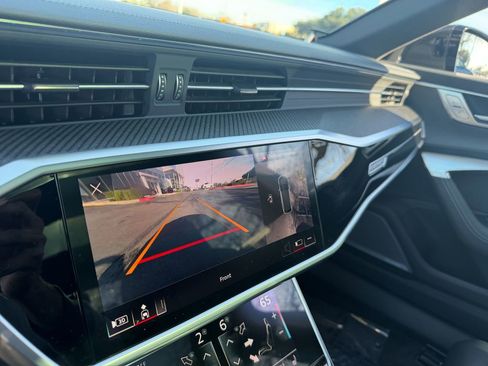 Used 2021 Audi RS 6 image 26