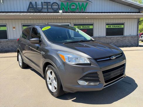 Used 2016 Ford Escape SE w/ SE Cold Weather Package image 11