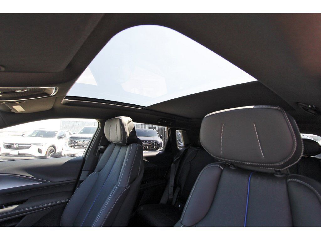 New 2027 Cadillac Lyriq Sport RWD image 21