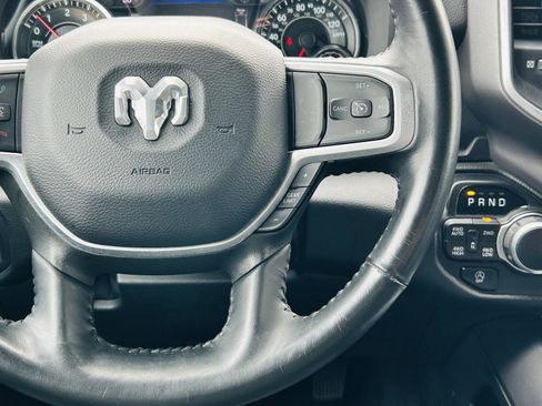 Used 2023 RAM 1500 Big Horn AWD/4WD image 16