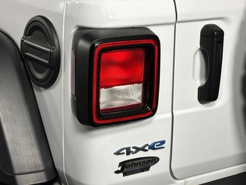 Certified 2025 Jeep Wrangler Unlimited Sport S 4xe AWD/4WD image 32