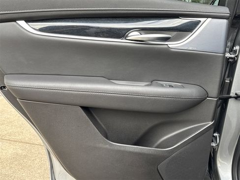 Certified 2025 Cadillac XT5 Premium Luxury image 22