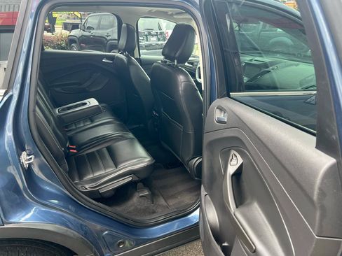 Used 2018 Ford Escape SEL FWD image 18