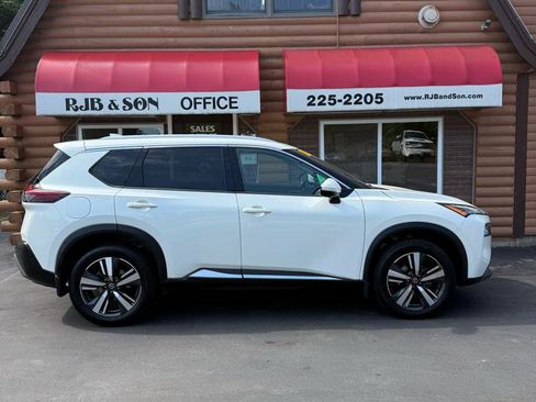 Used 2021 Nissan Rogue SL w/ Premium Package AWD/4WD image 2