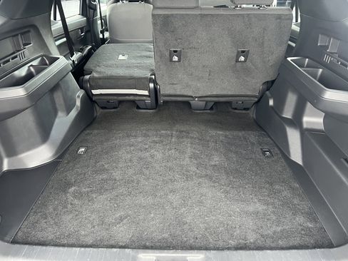 Used 2025 Toyota 4Runner TRD Off-Road image 19