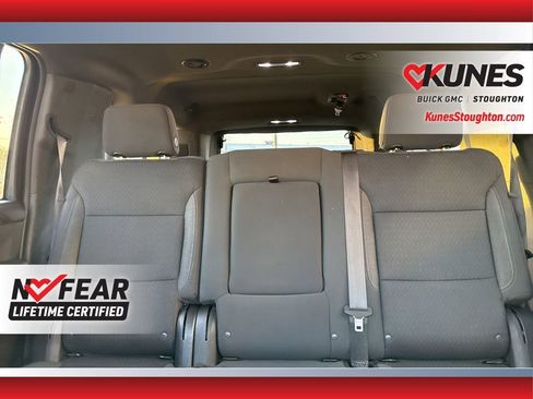Used 2023 GMC Yukon XL SLE image 32