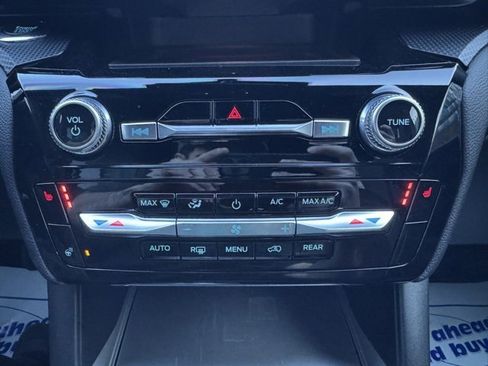 Used 2023 Ford Explorer ST-Line w/ Class IV Trailer Tow Package image 21