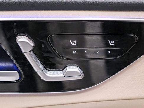 Certified 2023 Mercedes-Benz C 300 Sedan image 23