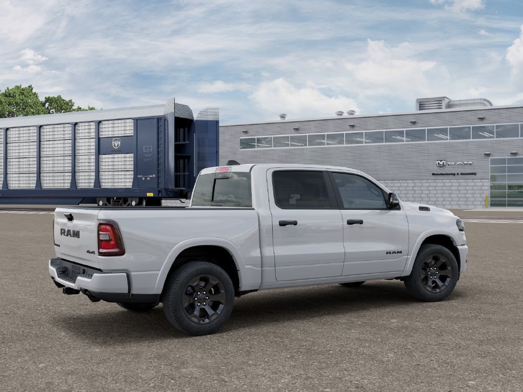 Used 2026 RAM 1500 Big Horn AWD/4WD image 4